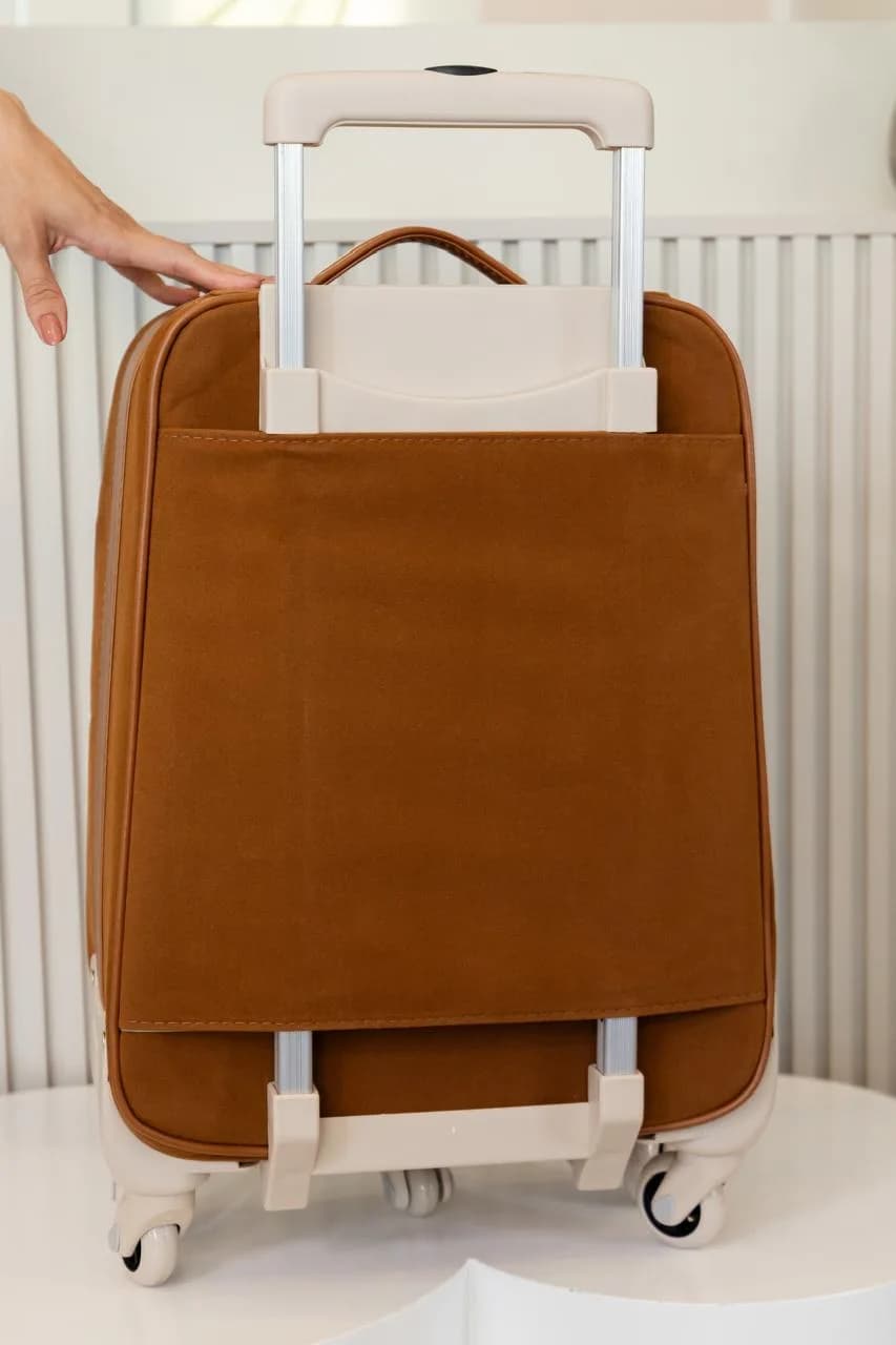 Kit Bolsas Maternidade Áurea — Mala de Rodinhas e Bolsa Neo — foto 4 de 8
